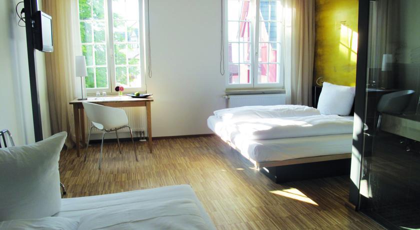 Ox Hotel ไฮเทอร์สไฮม์ ภายนอก รูปภาพ